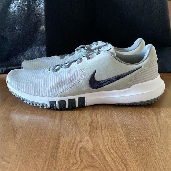 Nike Other - NWOT Nike men’s flex control 4 sneakers size 14